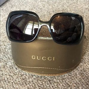 Black Gucci sunglasses